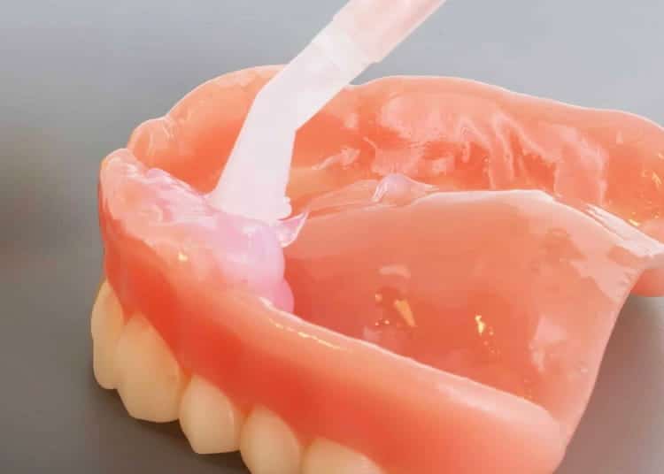 repairing dentures