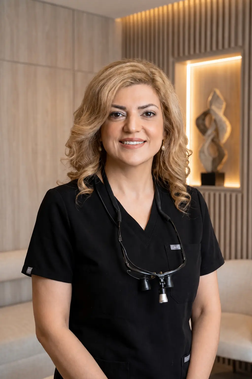 Dr. Vida Siar (Farokh-Siar)